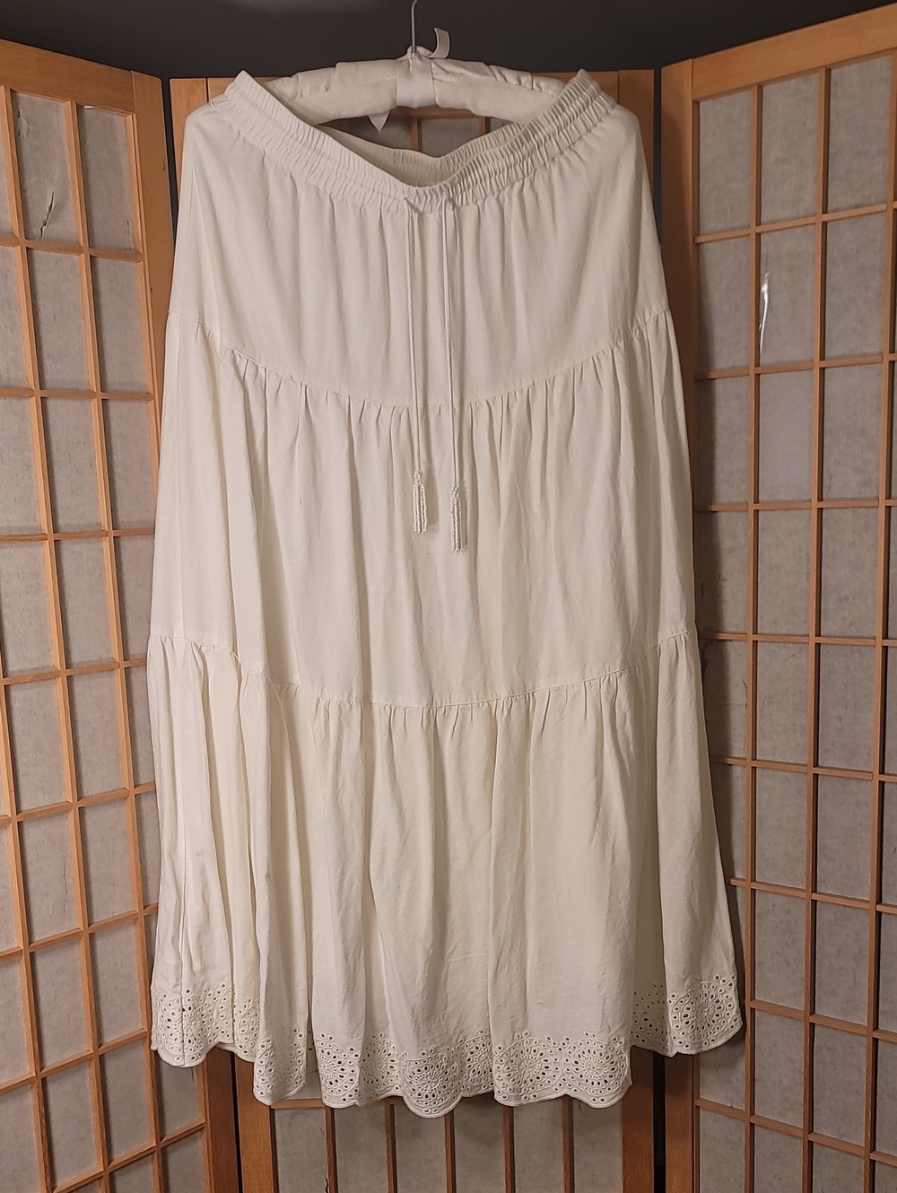 HOUSE OF HARLOW 1960 SKIRT